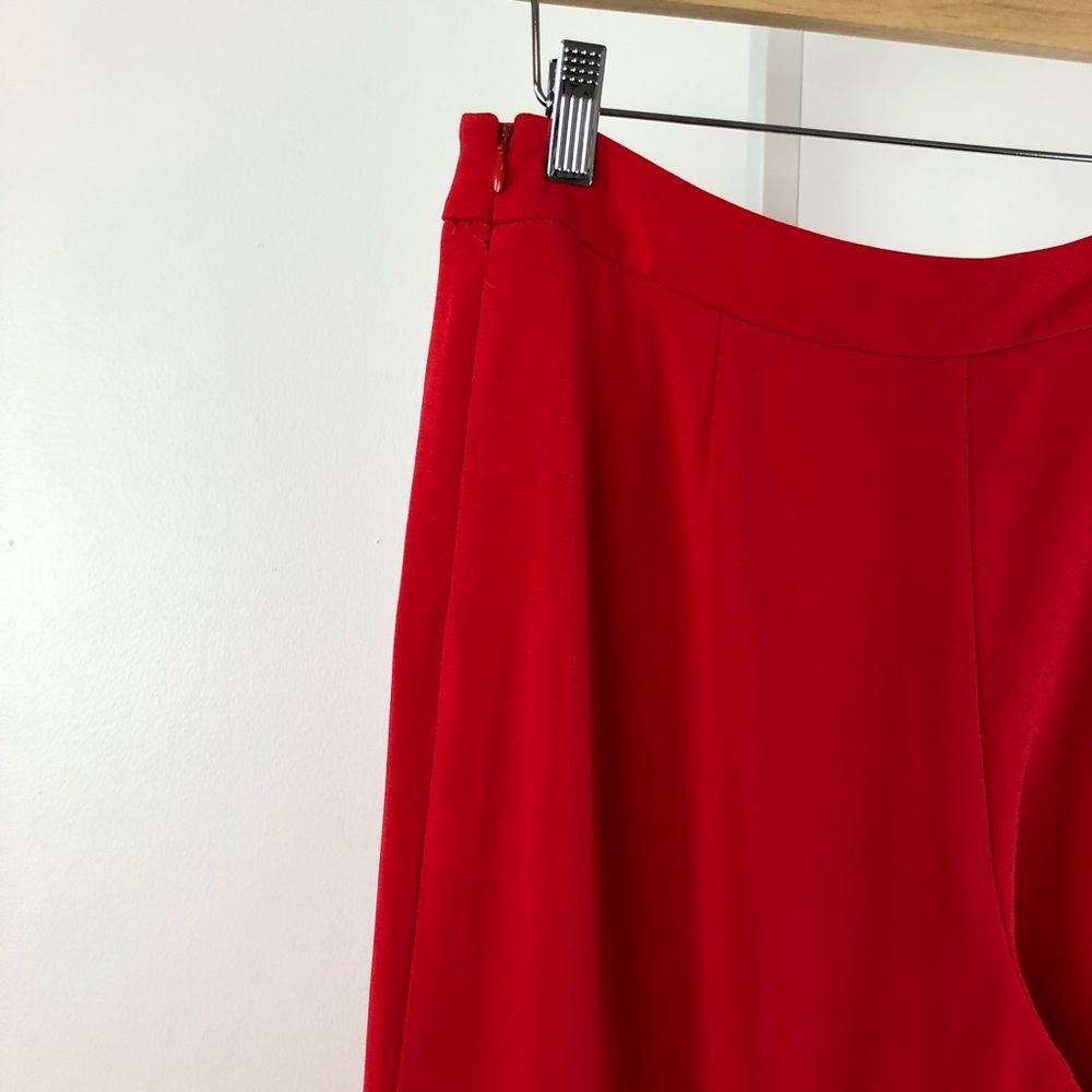 ❊ B e l l e V e r e :: Red Ruffle Pants - Picture 5 of 6